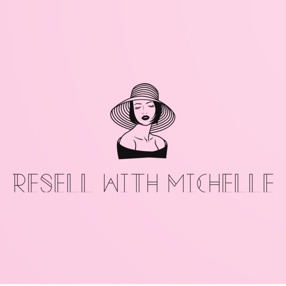 🥳🛍️Like this listing to be notified when I go LIVE!🛍️🥳